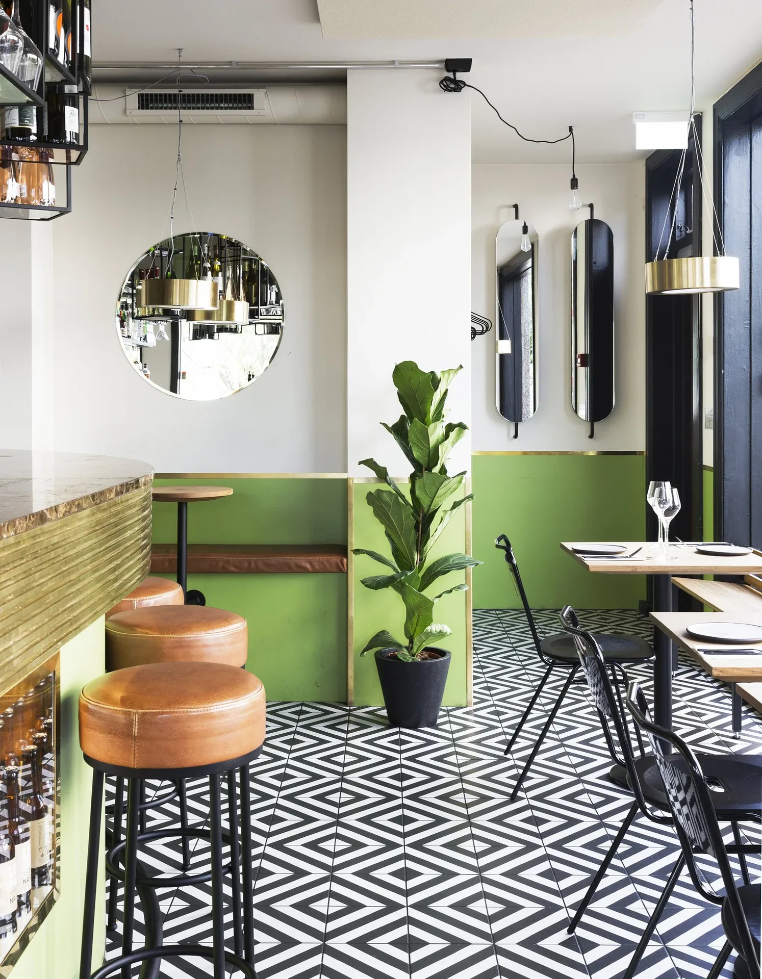 MAT BAR — photo 41