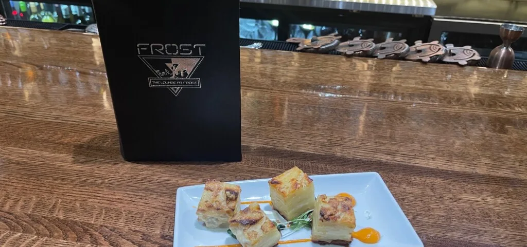 Frost Lounge — photo 17