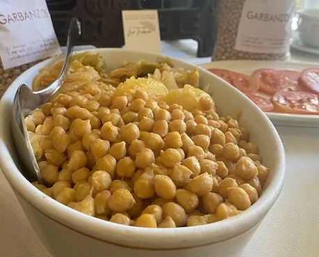 Las Termas — food