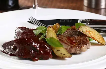 Cru Steakhouse — photo 5