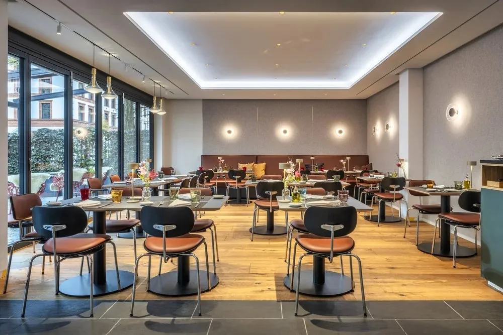 Conti Restaurant — photo 14