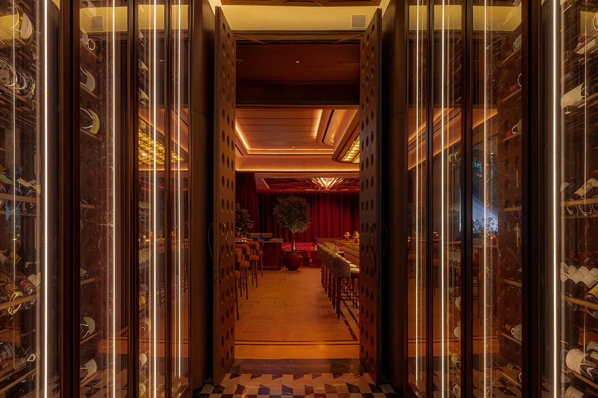 Roberto's Restaurant — photo 16