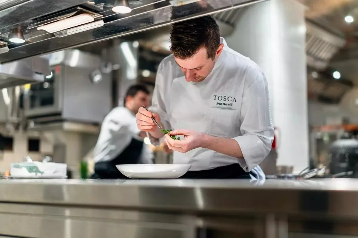 Tosca — kitchen