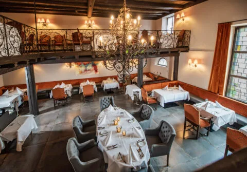Historisches Gasthaus Sanct Peter Restaurant Weinkirche — photo 10